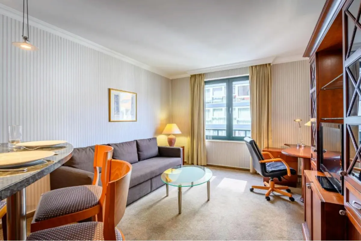 Appartement à louer à Bruxelles 1000 8500.00€  chambres m² - annonce 694725