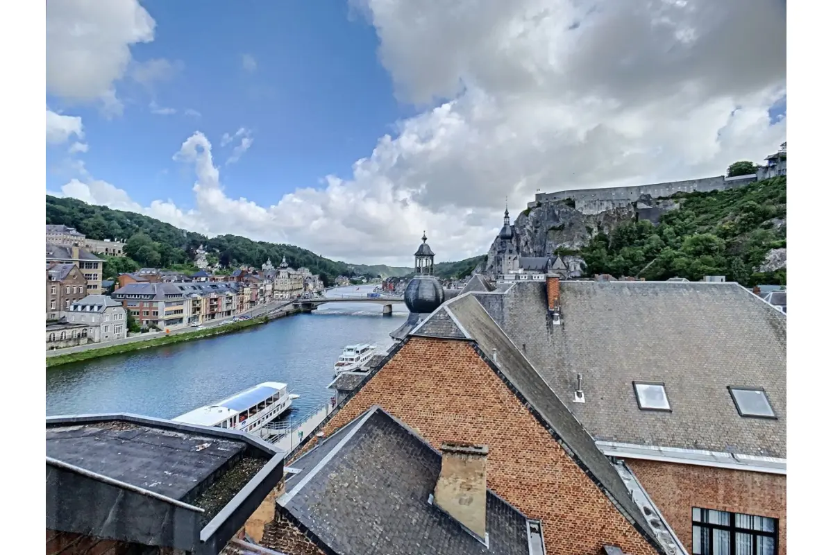 Studio à vendre à Dinant 5500 78500.00€  chambres 29.00m² - annonce 695558