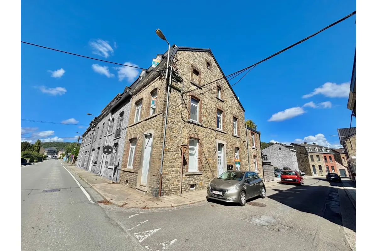 Immeuble de rapport - Immeuble à appartement à vendre à Esneux 4130 349000.00€ 3 chambres 189.00m² - annonce 695132