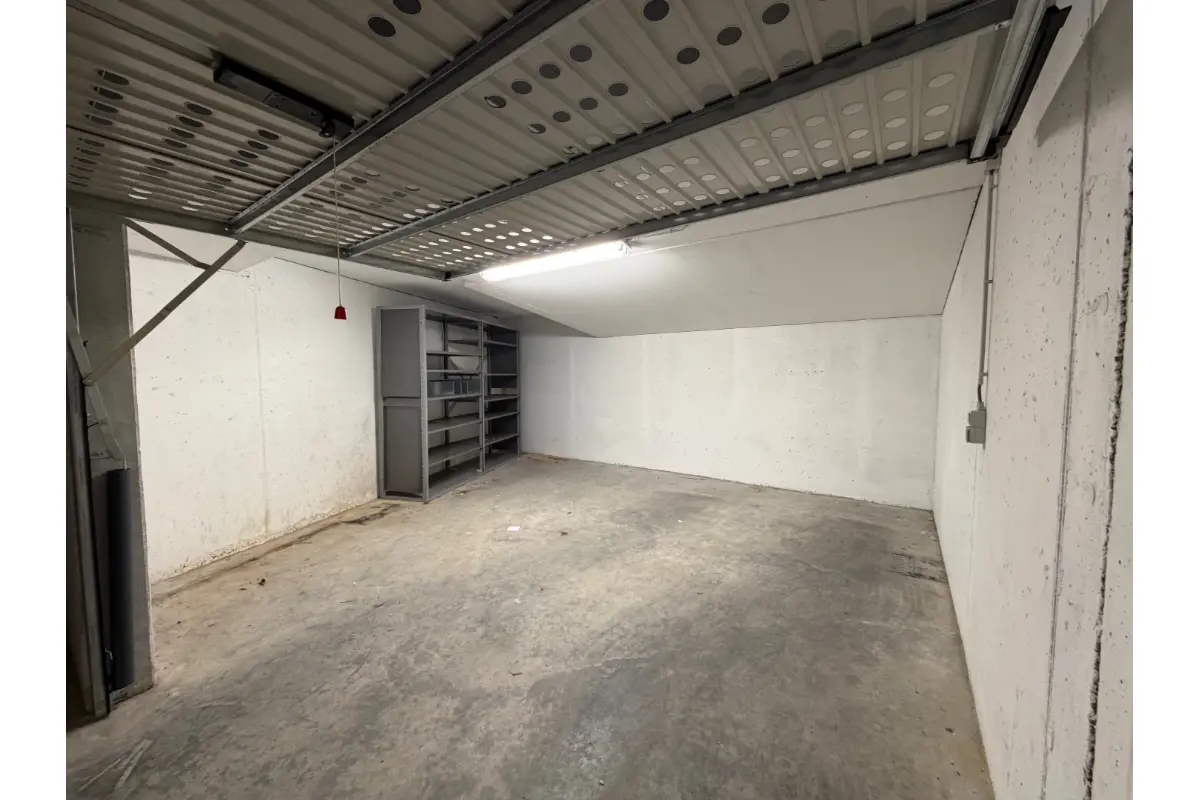 Parking & garage te  koop in Knokke 8300 95000.00€  slaapkamers m² - Zoekertje 694853