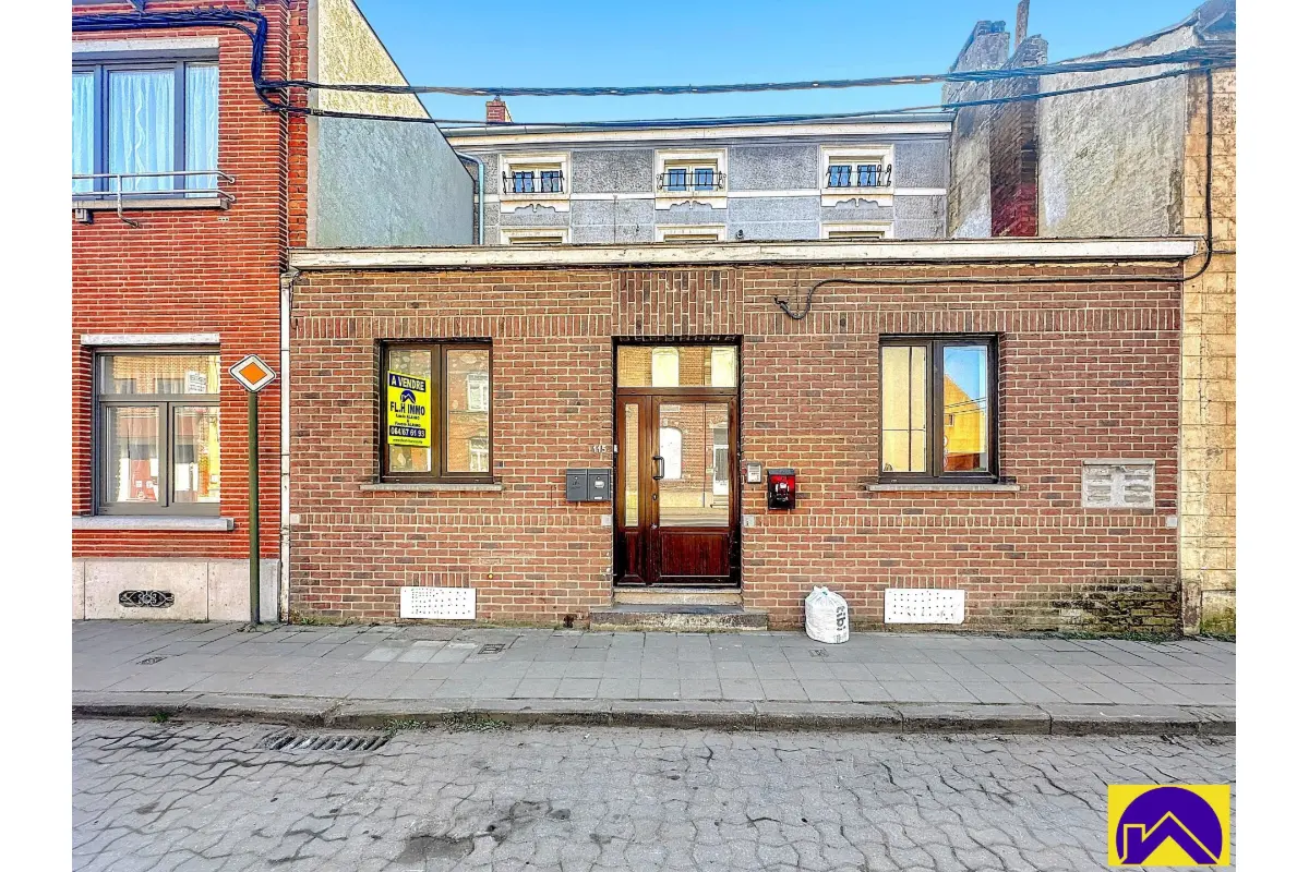 Immeuble de rapport - Immeuble à appartement à vendre à Goutroux 6030 249000.00€ 4 chambres m² - annonce 695278