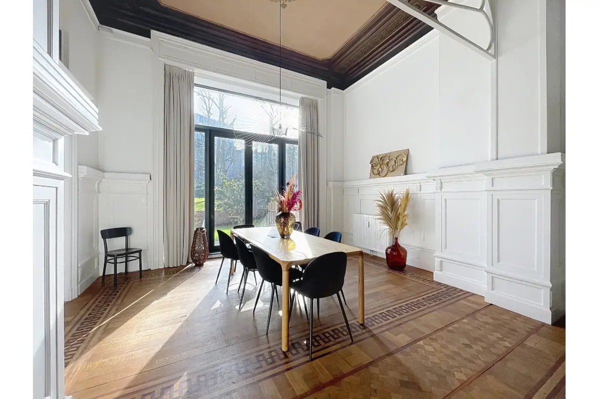 Triplex te  huur in Elsene 1050 5300.00€ 3 slaapkamers 218.00m² - Zoekertje 694967