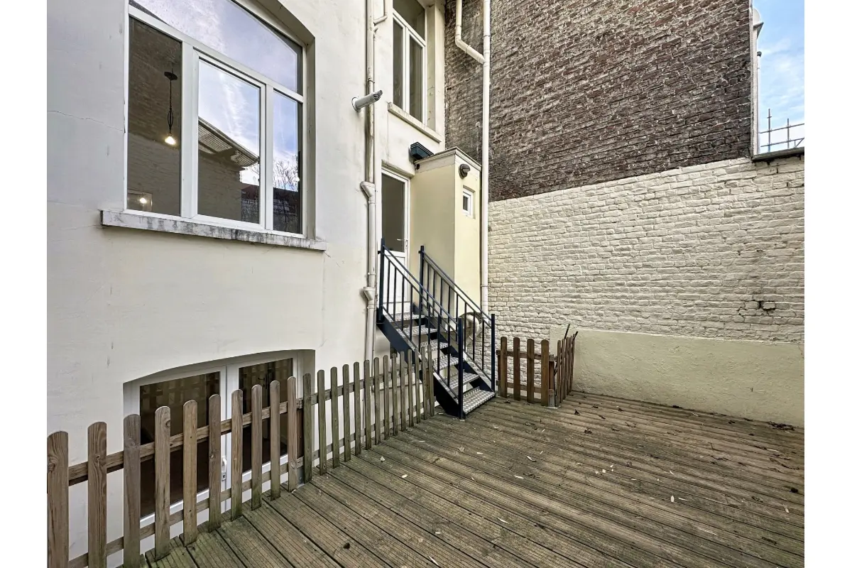 Appartement te  koop in Schaarbeek 1030 245000.00€ 1 slaapkamers 88.00m² - Zoekertje 696587