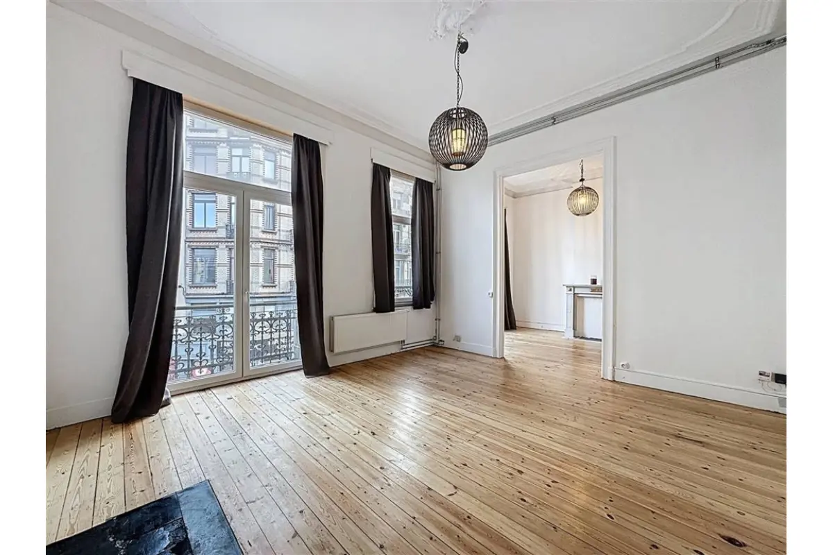 Appartement à louer à Bruxelles 1000 1250.00€ 1 chambres 85.00m² - annonce 696447