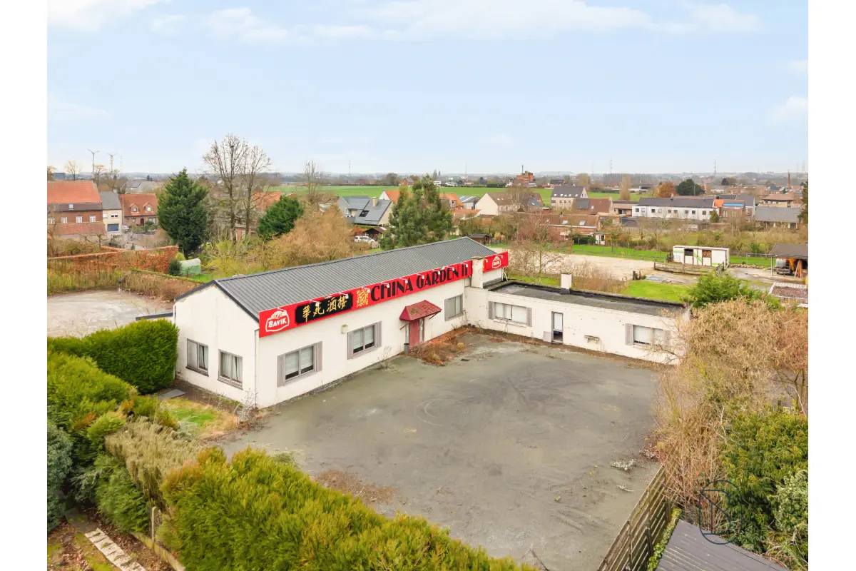 Handelszaak te  koop in Kluisbergen 9690 350000.00€  slaapkamers 320.00m² - Zoekertje 696452
