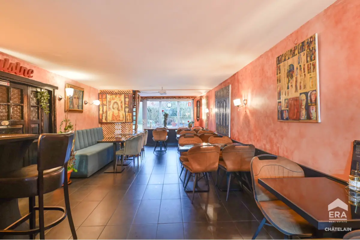 Handelszaak te  koop in Elsene 1050 315000.00€ 0 slaapkamers 140.00m² - Zoekertje 696647