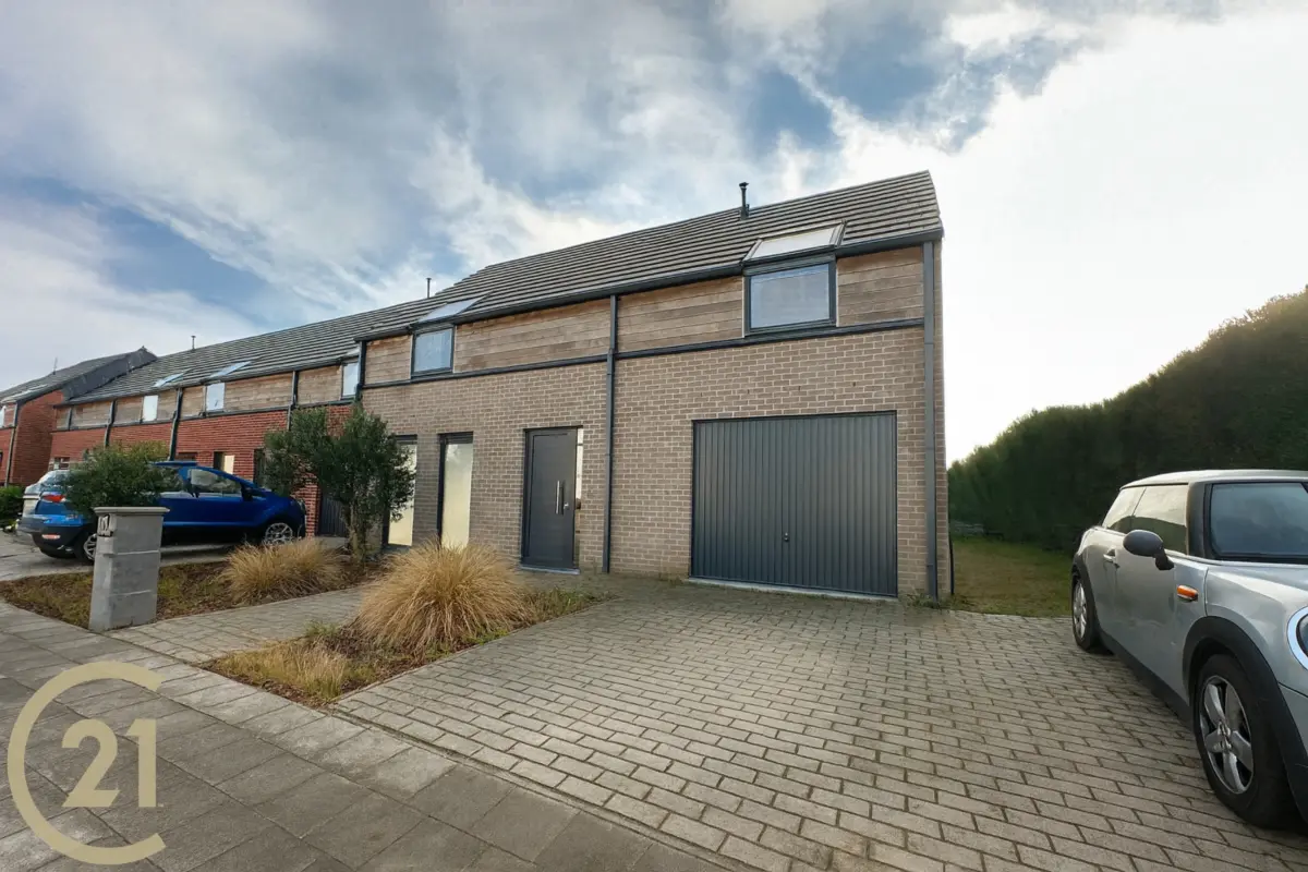 Huis te  huur in Brunehaut 7620 950.00€ 3 slaapkamers 120.00m² - Zoekertje 695882