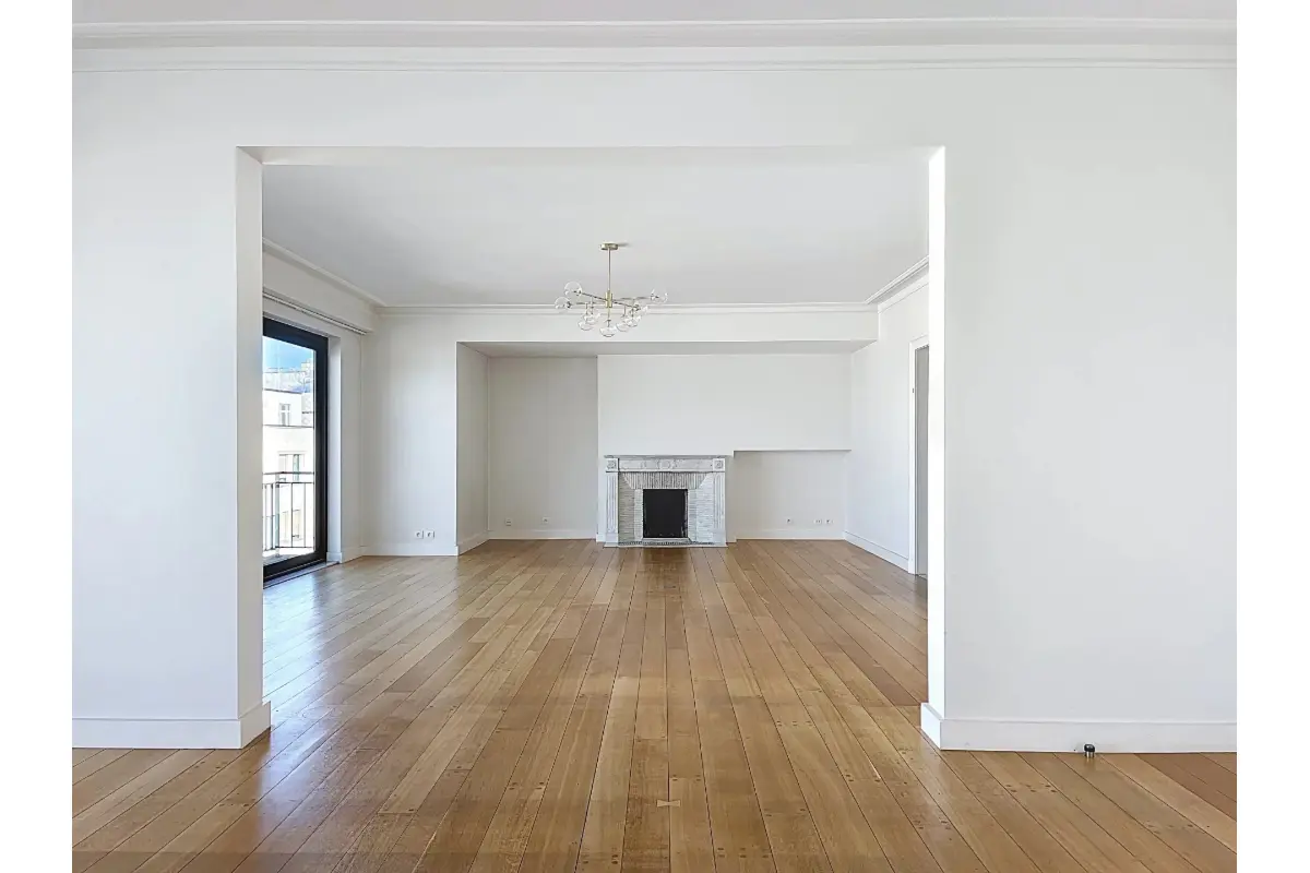 Appartement à louer à Bruxelles 1000 3400.00€ 4 chambres 220.00m² - annonce 695660