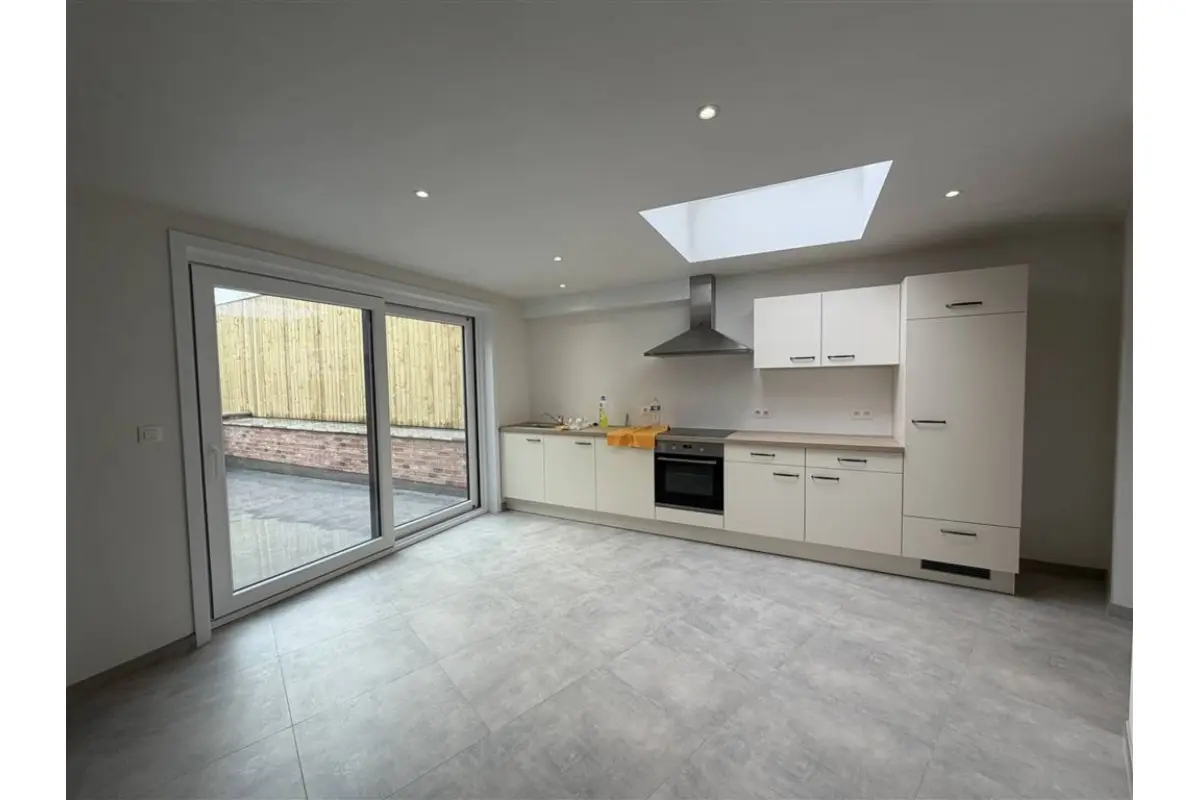 Huis te  huur in Wiers 7608 800.00€ 3 slaapkamers 142.50m² - Zoekertje 695675