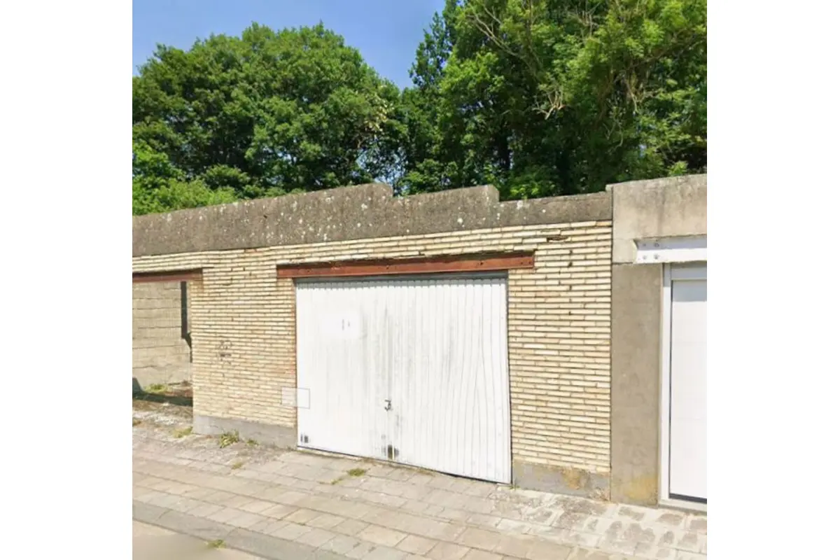 Parking & garage te  koop in Boussu 7300 20000.00€  slaapkamers m² - Zoekertje 696429