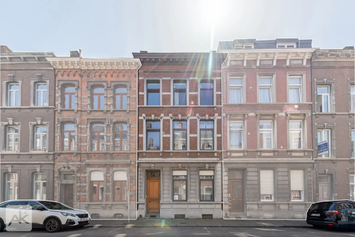 Appartementsgebouw te  koop in Luik 4000 449000.00€ 4 slaapkamers 259.00m² - Zoekertje 696488