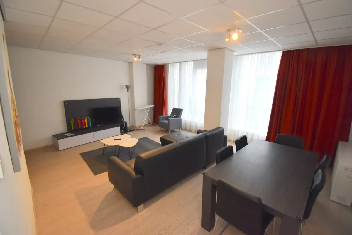 Appartement te  in Brussel 1000 210000.00€  slaapkamers 62.00m² - Zoekertje 696722