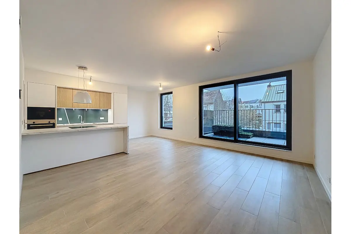 Appartement te  huur in Elsene 1050 1650.00€ 2 slaapkamers 90.00m² - Zoekertje 697980