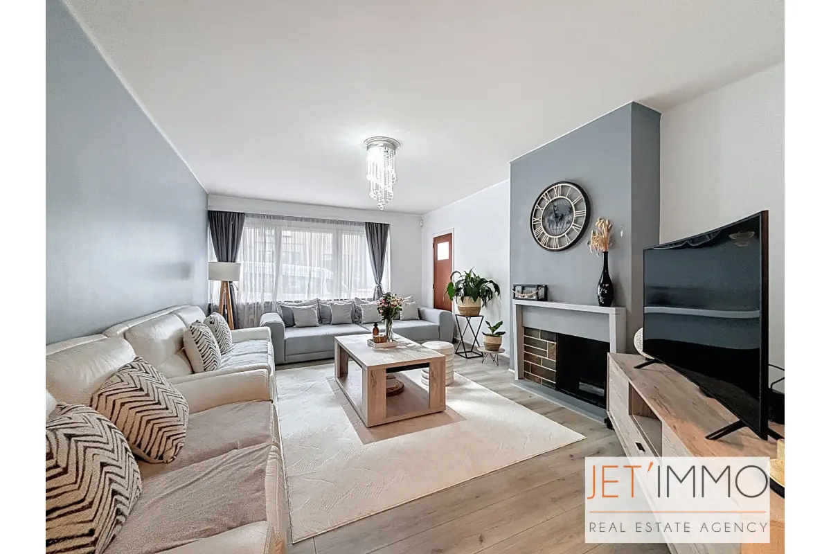 Appartement à vendre à Berchem-Sainte-Agathe 1082 275000.00€ 2 chambres 98.00m² - annonce 698153