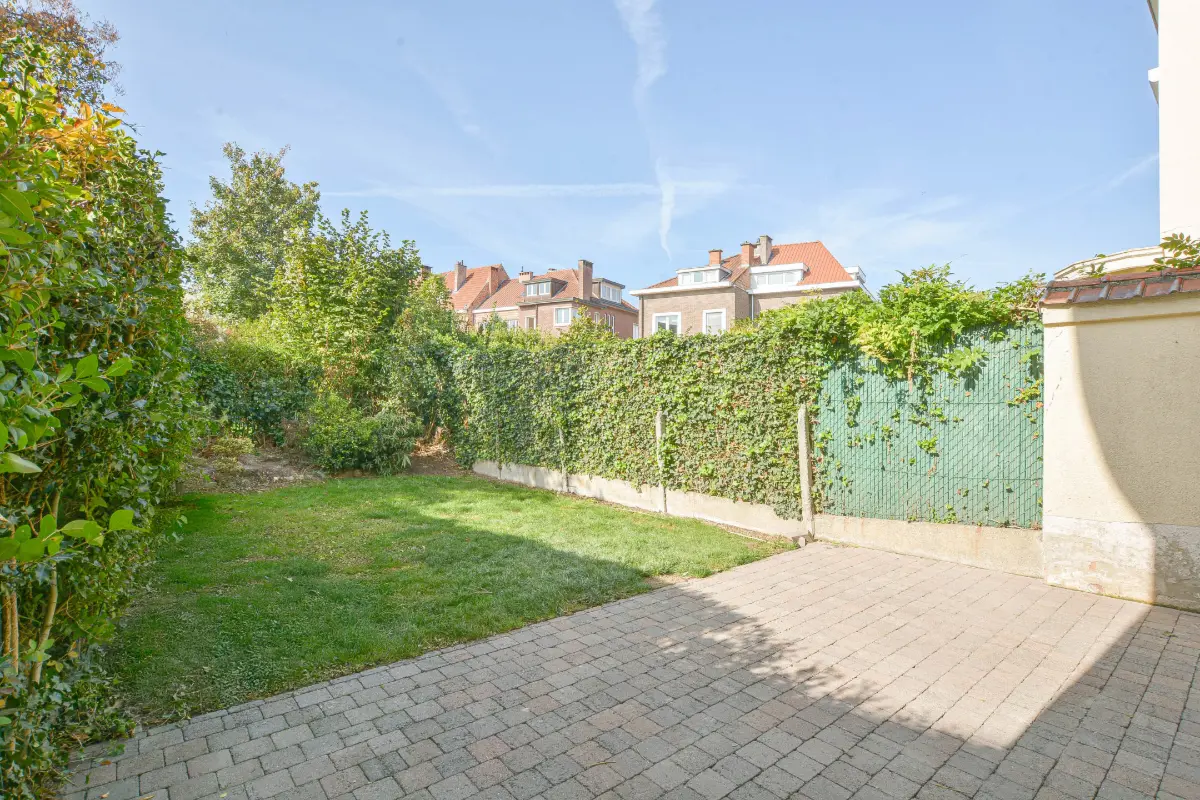 Huis te  huur in Sint-Pieters-Woluwe 1150 2250.00€ 3 slaapkamers 126.00m² - Zoekertje 697503