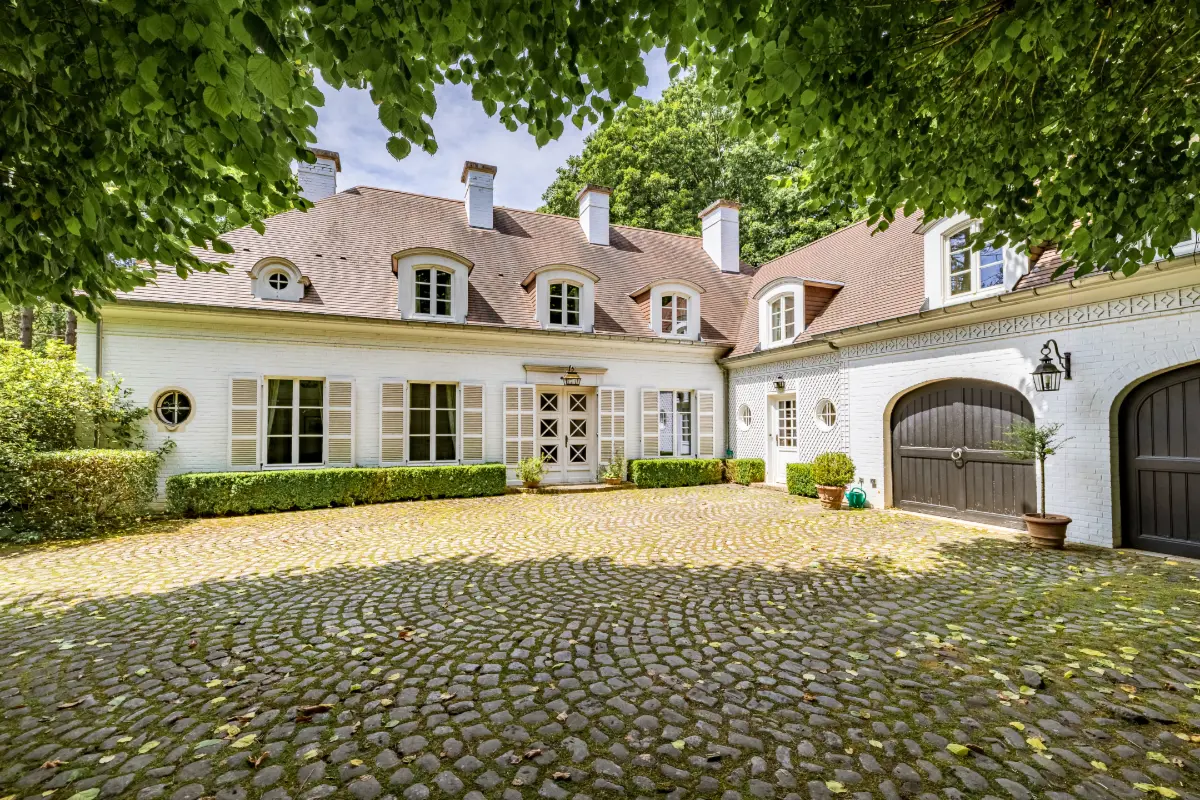 Villa à vendre à Kraainem 1950 2350000.00€ 5 chambres 490.00m² - annonce 697277