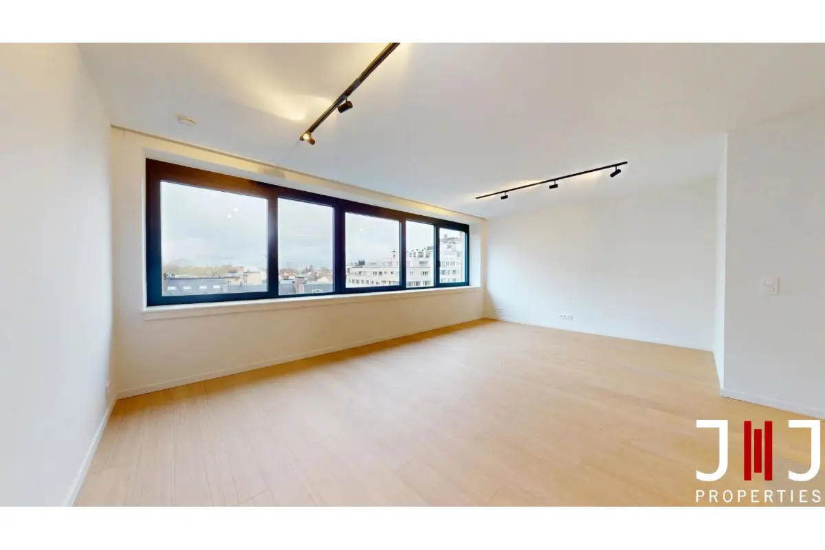 Appartement te  huur in Elsene 1050 1700.00€ 2 slaapkamers 90.00m² - Zoekertje 697523