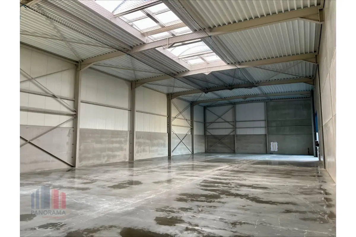 Handelszaak te  koop in Heist-op-den-Berg 2220 820500.00€  slaapkamers 547.00m² - Zoekertje 697176