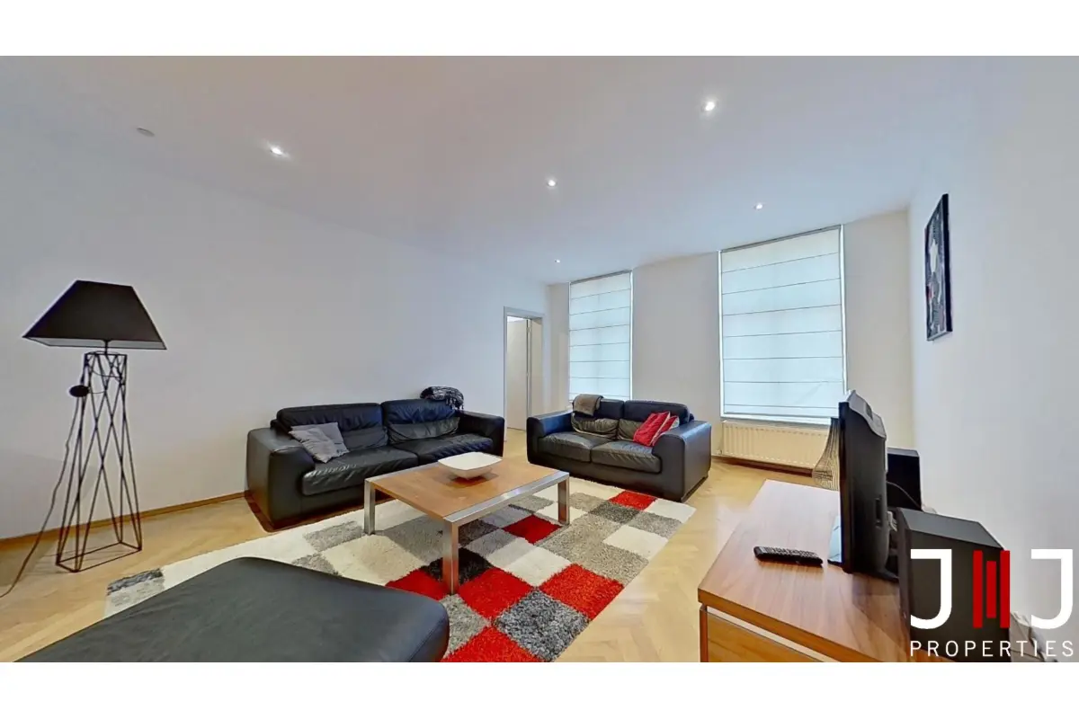 Appartement te  in Sint-Gillis 1060 1600.00€ 2 slaapkamers 88.00m² - Zoekertje 697524