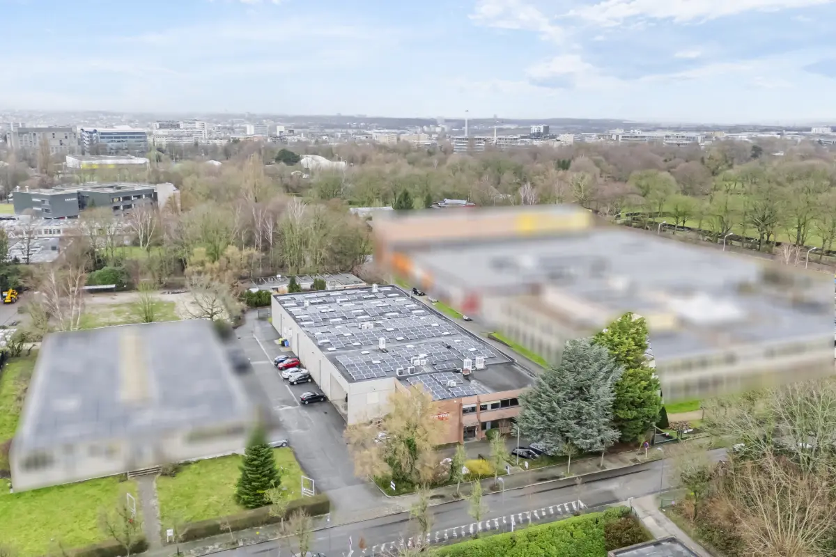 Handelszaak te  koop in Evere 1140 1495000.00€  slaapkamers 2700.00m² - Zoekertje 698904