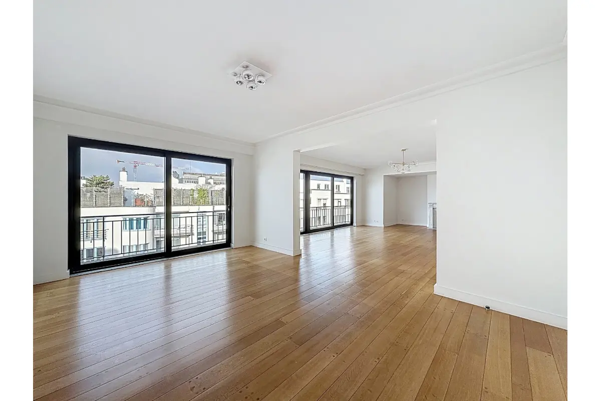 Appartement à  à Ixelles 1050 3400.00€ 4 chambres 205.00m² - annonce 698696