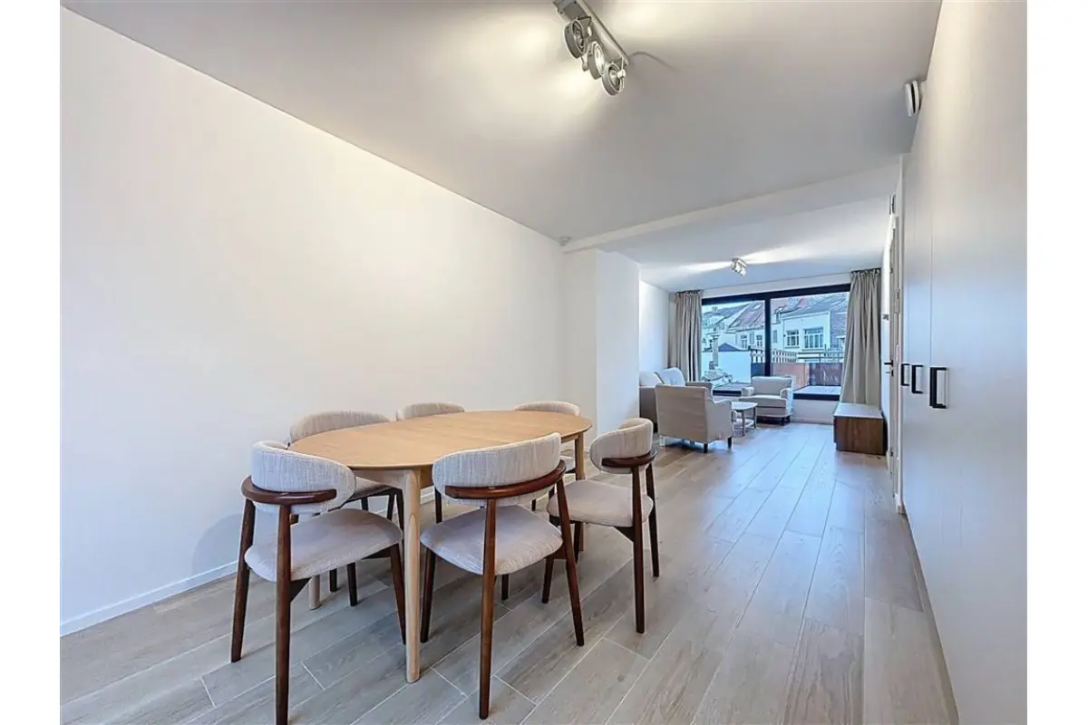 Appartement te  in Schaarbeek 1030 1900.00€ 2 slaapkamers 90.00m² - Zoekertje 698692