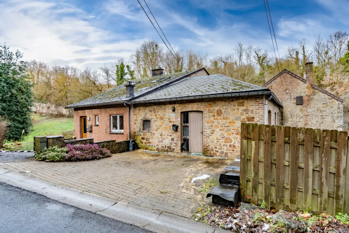 Autre à vendre à Wépion 5100 140000.00€ 2 chambres 55.00m² - annonce 698608