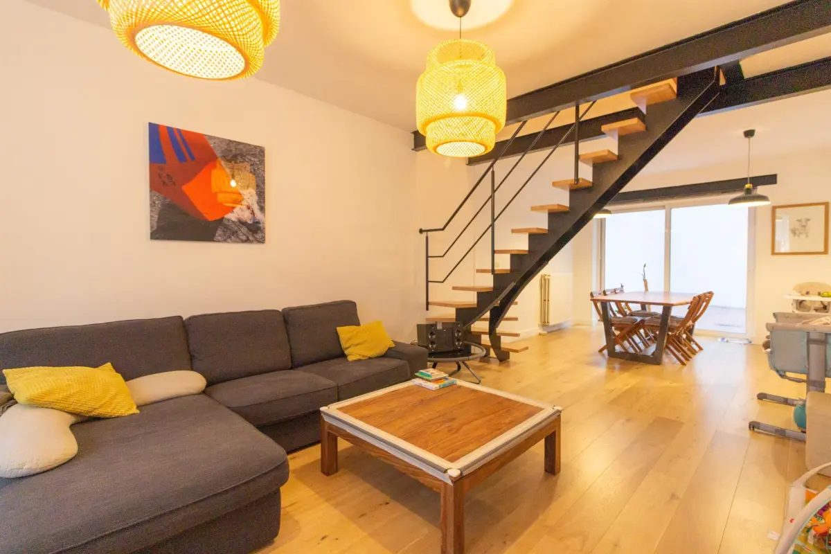 Appartement à vendre à Saint-Josse-ten-Noode 1210 335000.00€ 2 chambres 90.00m² - annonce 698828