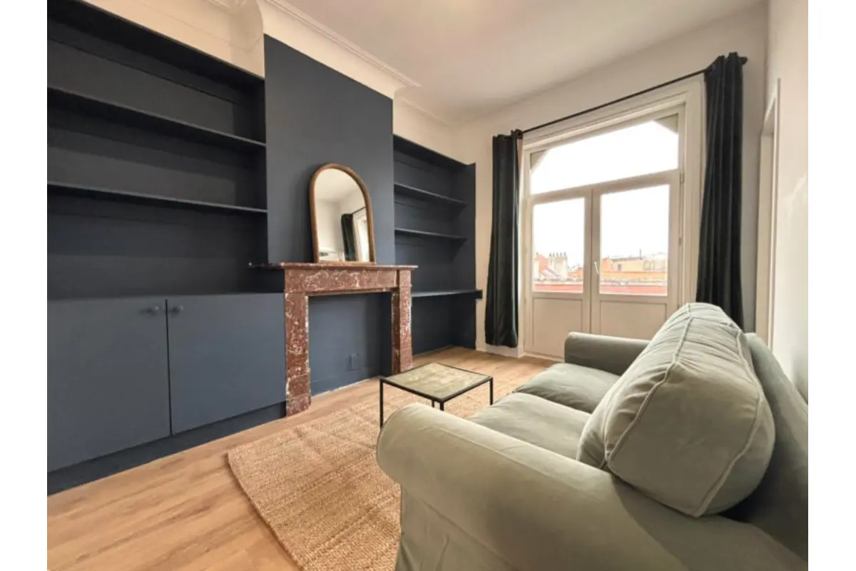 Appartement te  huur in Ukkel 1180 1150.00€ 1 slaapkamers 50.00m² - Zoekertje 699235