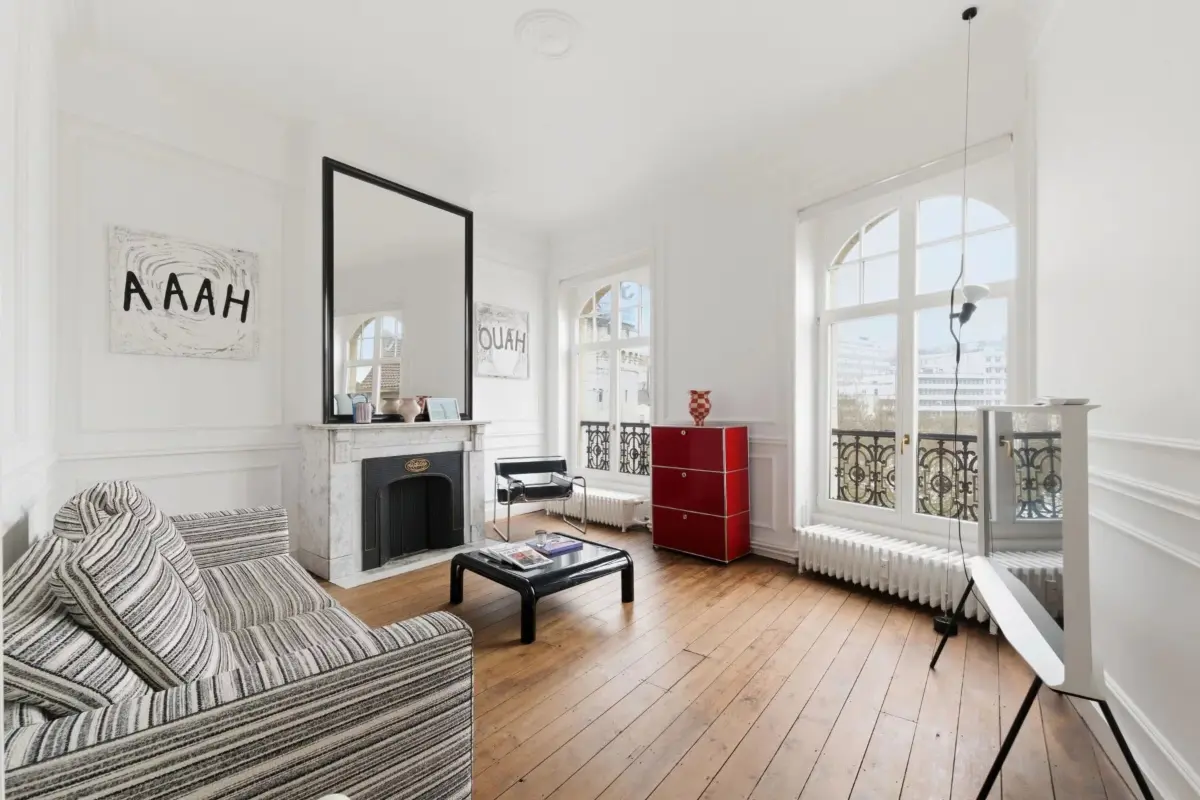 Appartement te  in Sint-Gillis 1060 695000.00€  slaapkamers 205.00m² - Zoekertje 699094