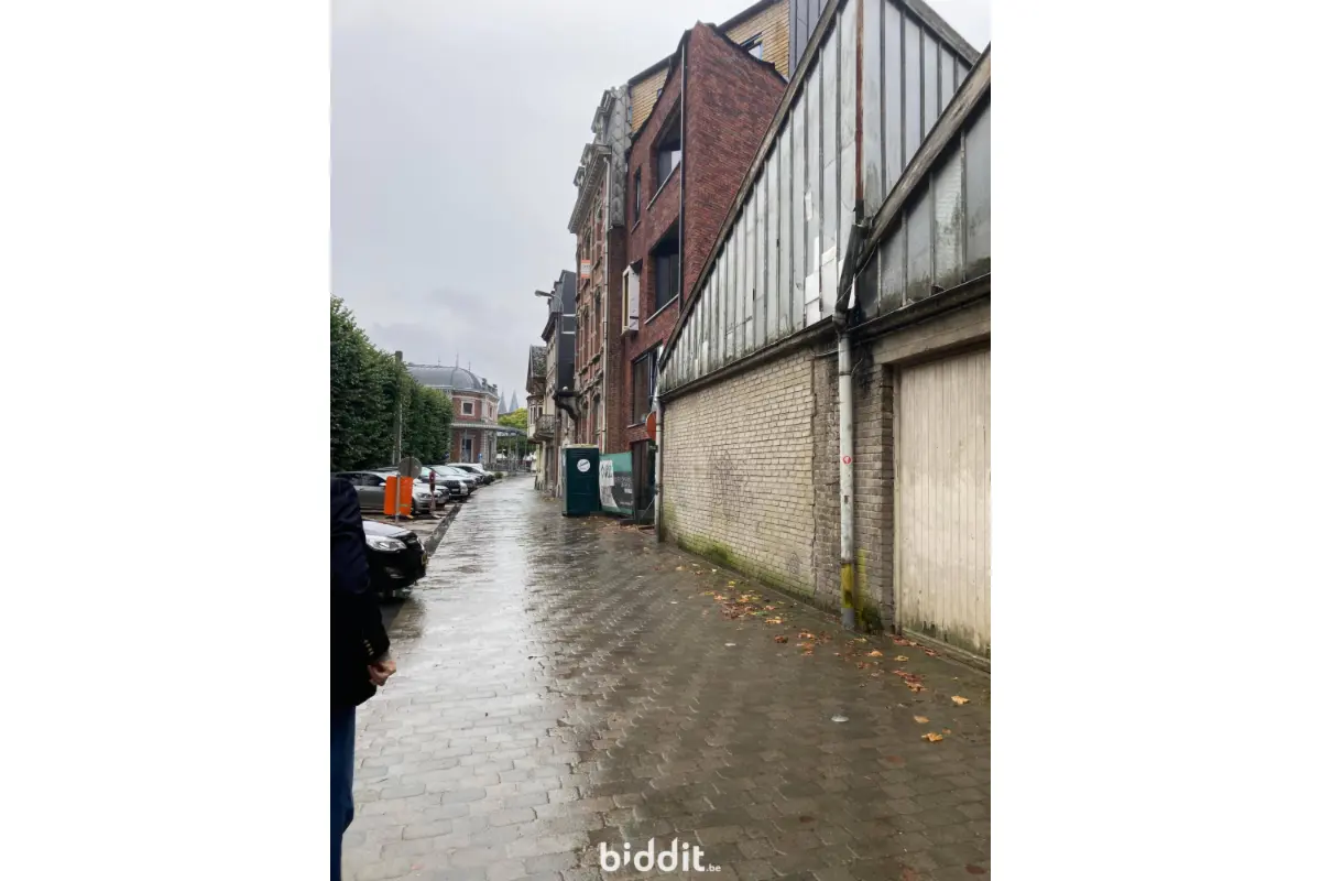 Appartementsgebouw te  koop in Spa 4900 50000.00€ 5 slaapkamers m² - Zoekertje 699208