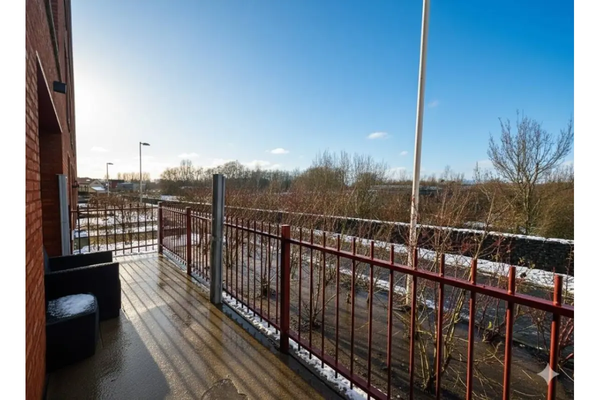 Appartement te  koop in Anderlecht 1070 330000.00€ 2 slaapkamers 92.00m² - Zoekertje 699839