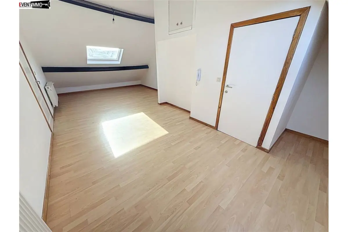 Appartement te  in Schaarbeek 1030 875.00€ 1 slaapkamers 100.00m² - Zoekertje 699884