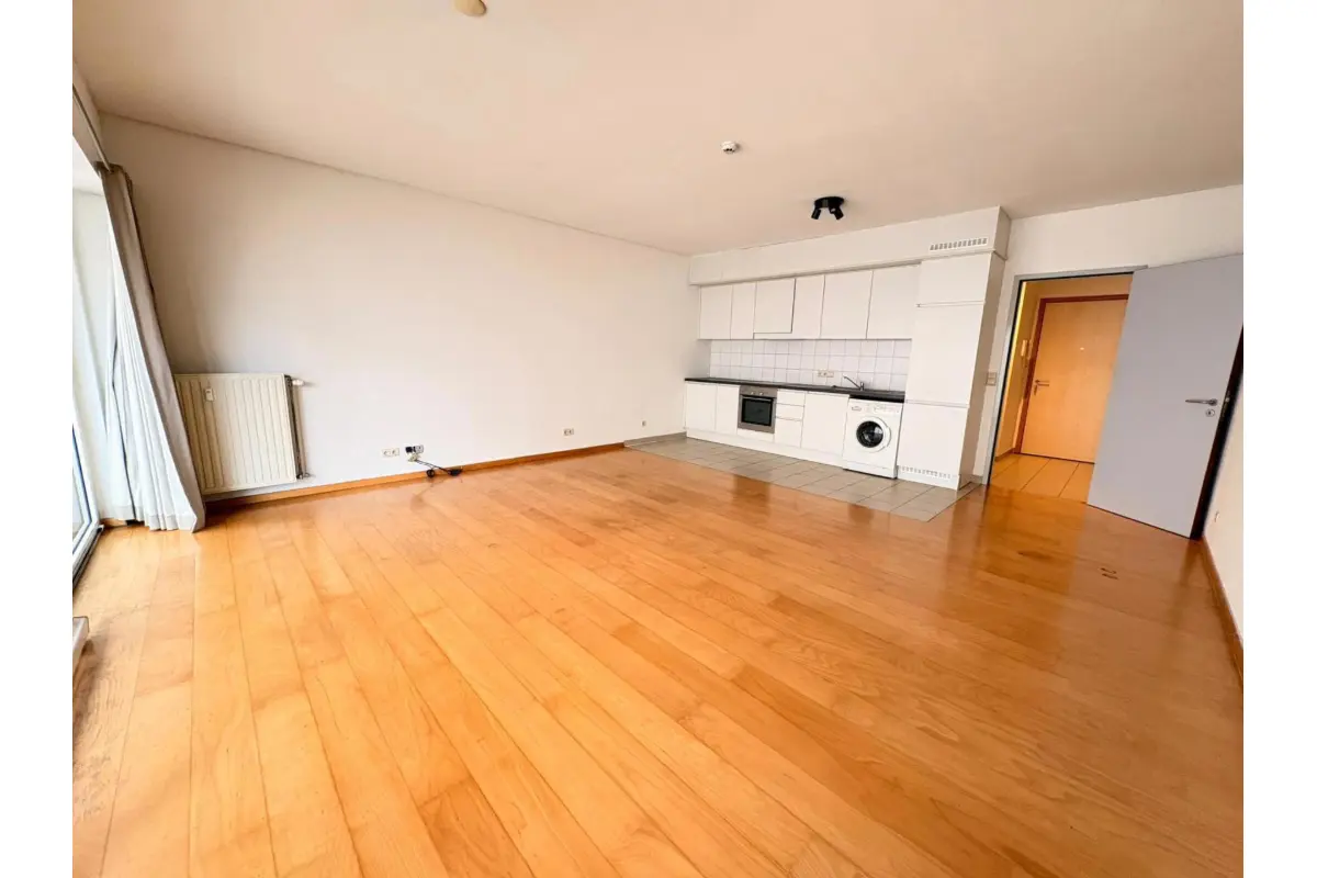 Studio te  huur in Antwerpen 2018 600.00€ 1 slaapkamers 52.00m² - Zoekertje 699607