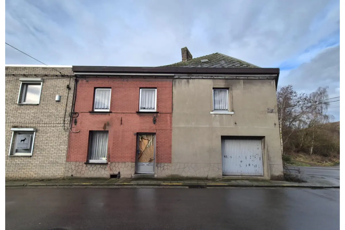 Maison à vendre à Marchienne-au-Pont 6030 60000.00€ 3 chambres m² - annonce 699365