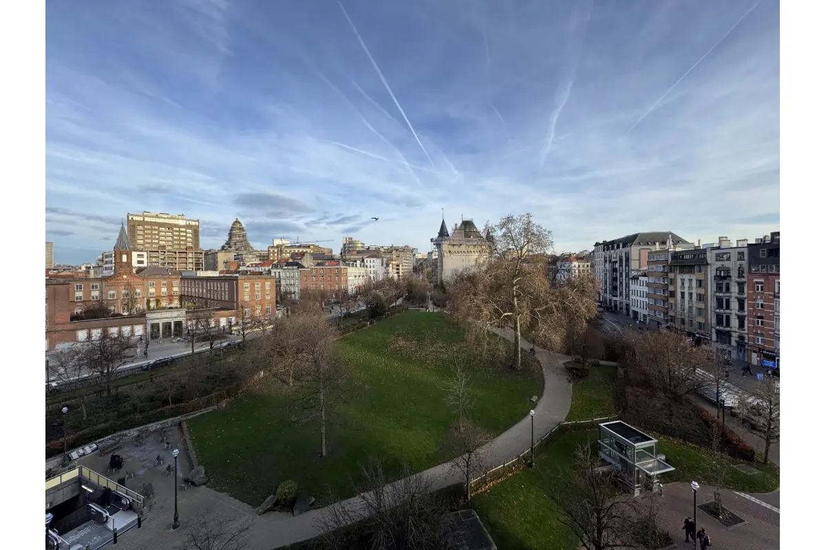 Appartement te  koop in Sint-Gillis 1060 139000.00€ 0 slaapkamers m² - Zoekertje 701129