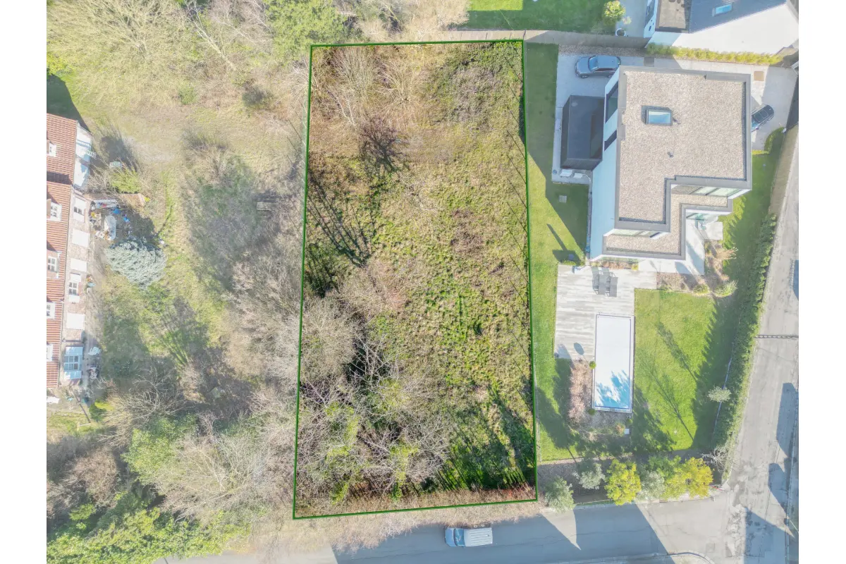 Grond te  koop in Moeskroen 7700 275000.00€  slaapkamers m² - Zoekertje 700669