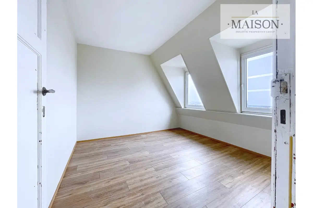 Appartement te  koop in Ukkel 1180 220000.00€ 2 slaapkamers 56.00m² - Zoekertje 701260