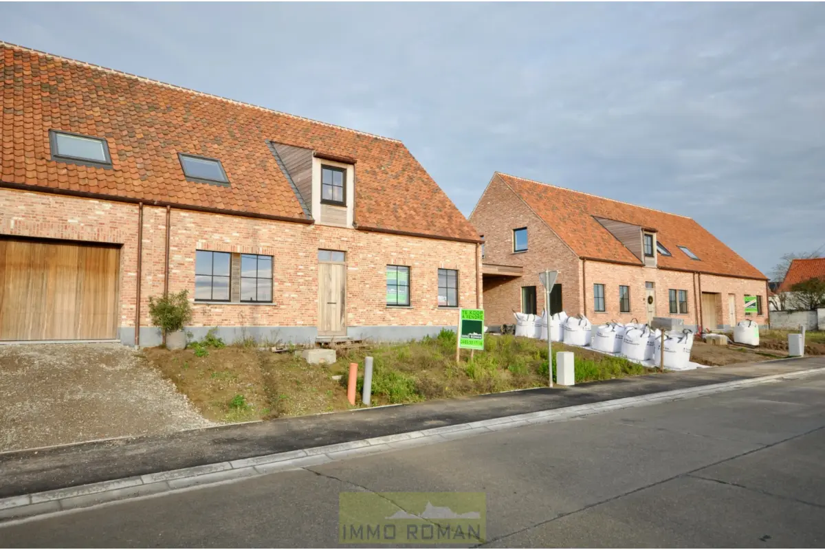 Appartementsgebouw te  koop in Amougies 7750 319900.00€ 3 slaapkamers 198.00m² - Zoekertje 700527