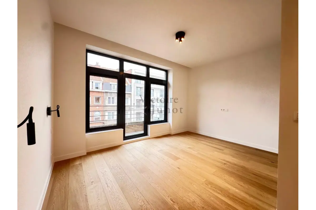 Appartement te  koop in Sint-Pieters-Woluwe 1150 395000.00€ 1 slaapkamers 74.00m² - Zoekertje 700127