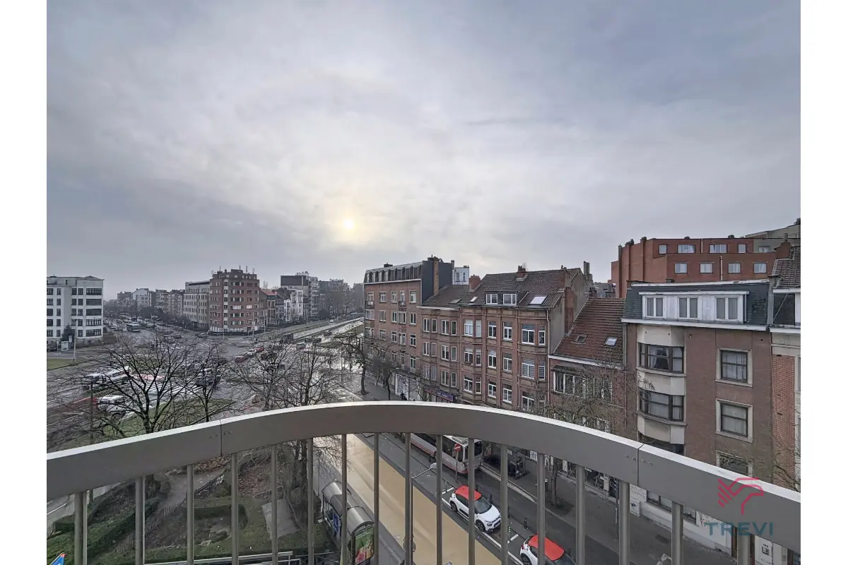 Appartement à louer à Schaerbeek 1030 1750.00€ 3 chambres 121.00m² - annonce 701187