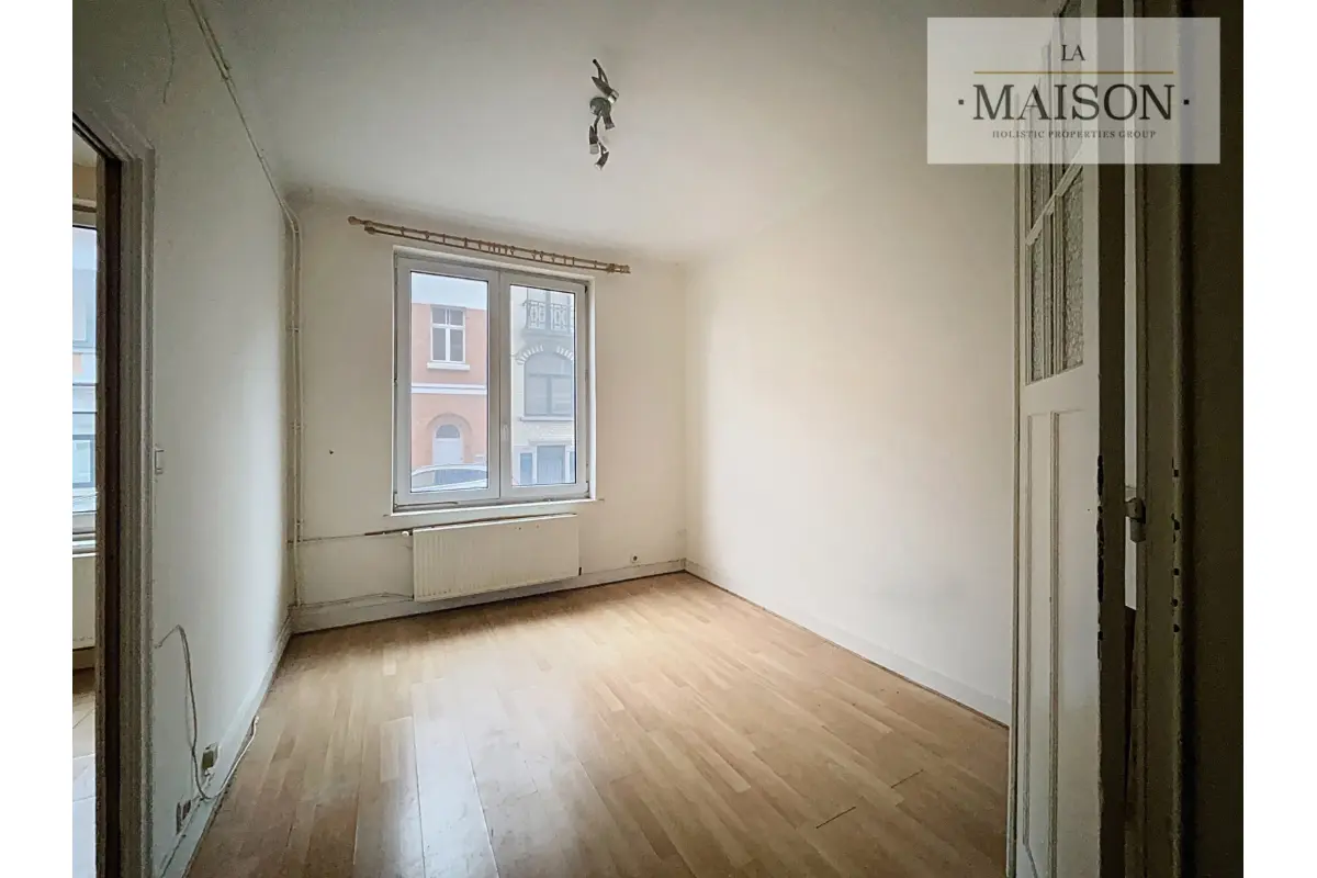 Appartement te  koop in Ukkel 1180 220000.00€ 2 slaapkamers 56.00m² - Zoekertje 701259