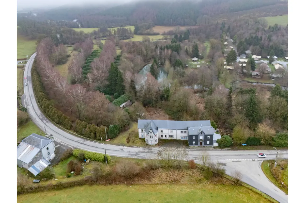 Autre à vendre à Neufchâteau 6840 275000.00€ 8 chambres 569.45m² - annonce 702201