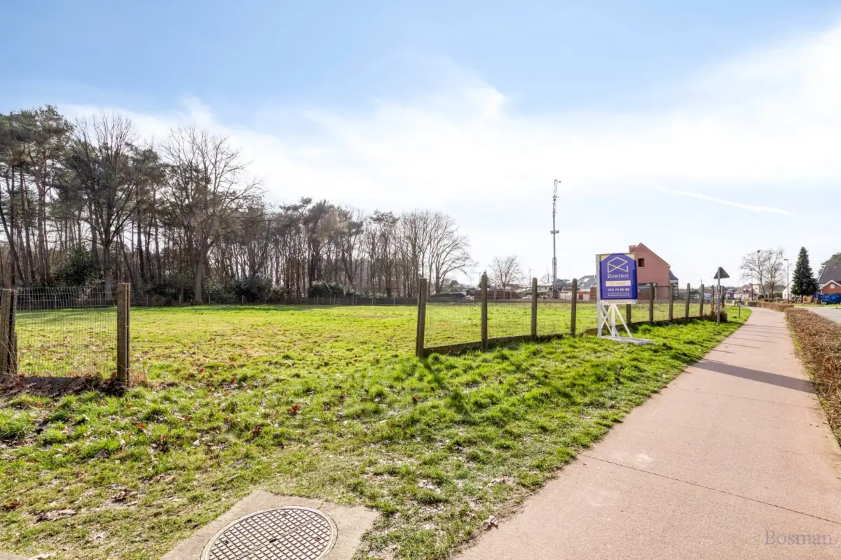 Grond te  koop in Olen 2250 220000.00€  slaapkamers m² - Zoekertje 701576