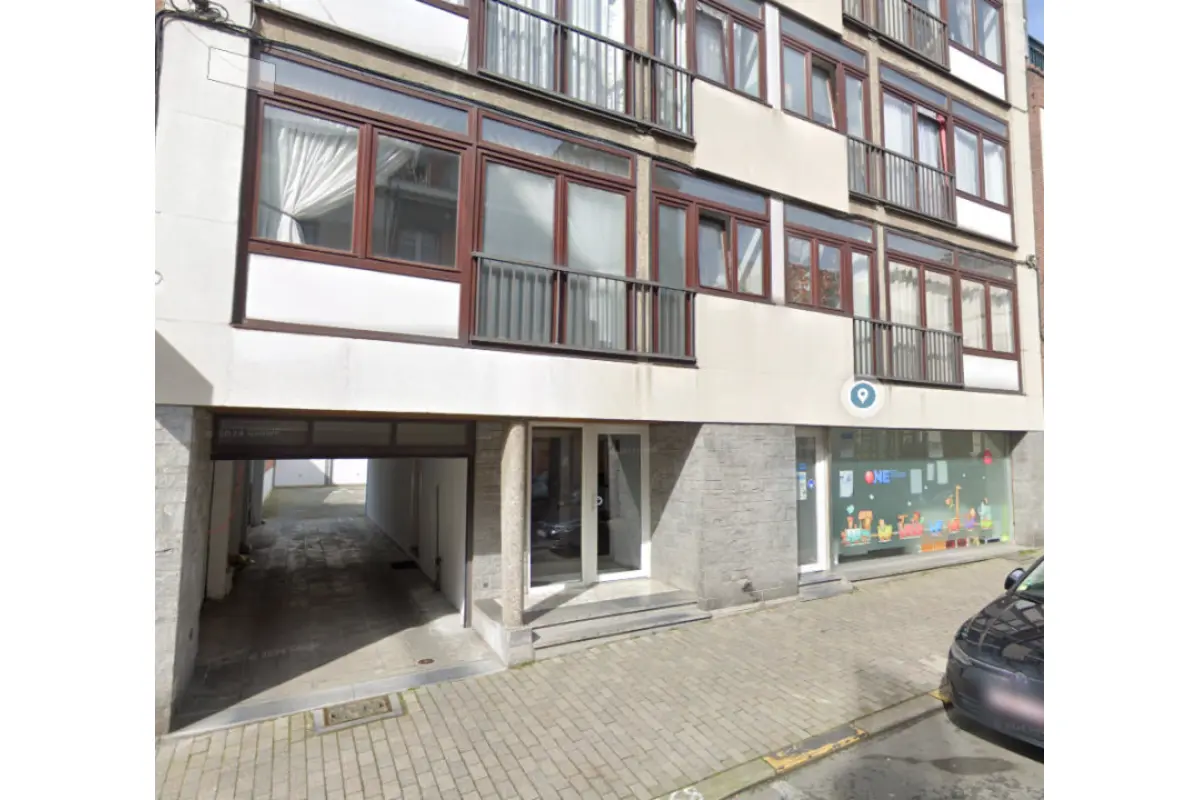 Parking / garage à louer à Uccle 1180 150.00€  chambres m² - annonce 702162