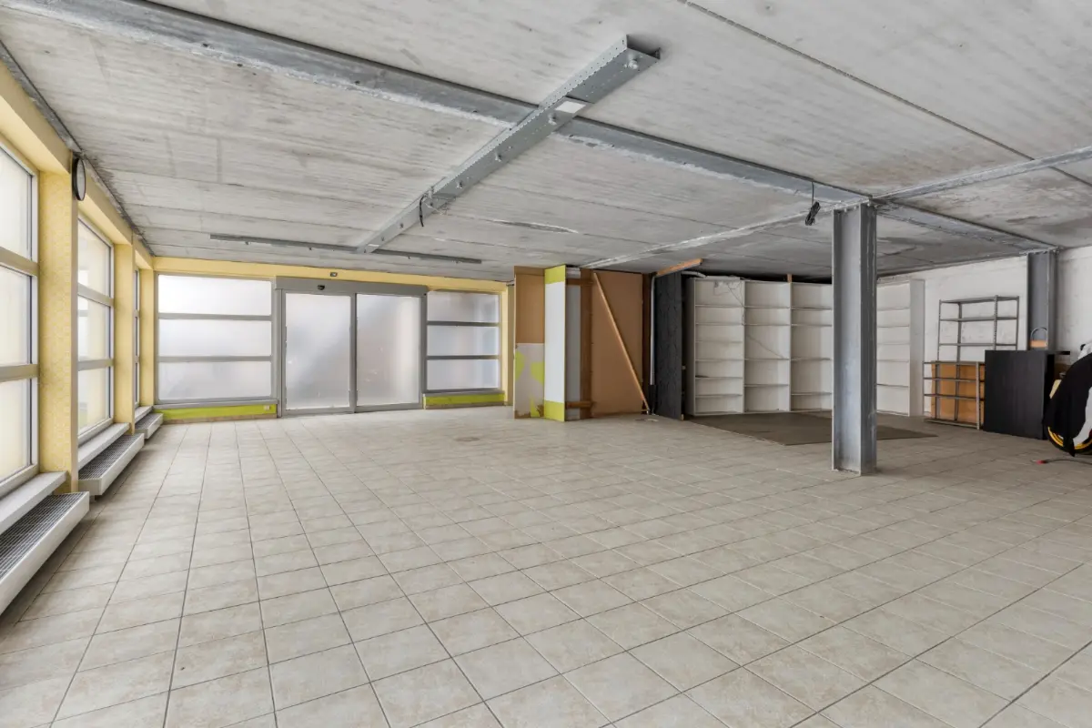 Appartementsgebouw te  koop in Diksmuide 8600 225000.00€ 2 slaapkamers 272.00m² - Zoekertje 701488