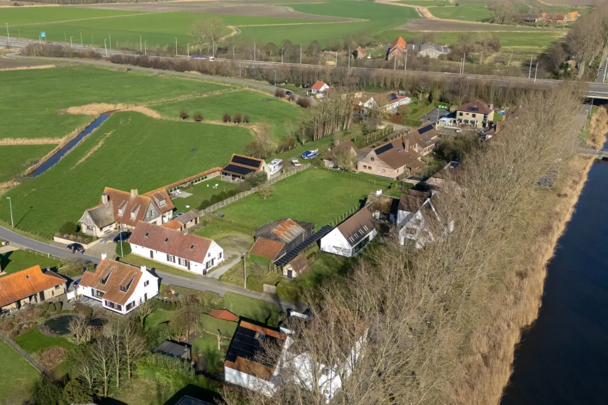 Commerce à vendre à Hoeke 8340 495000.00€ 2 chambres 80.00m² - annonce 701479