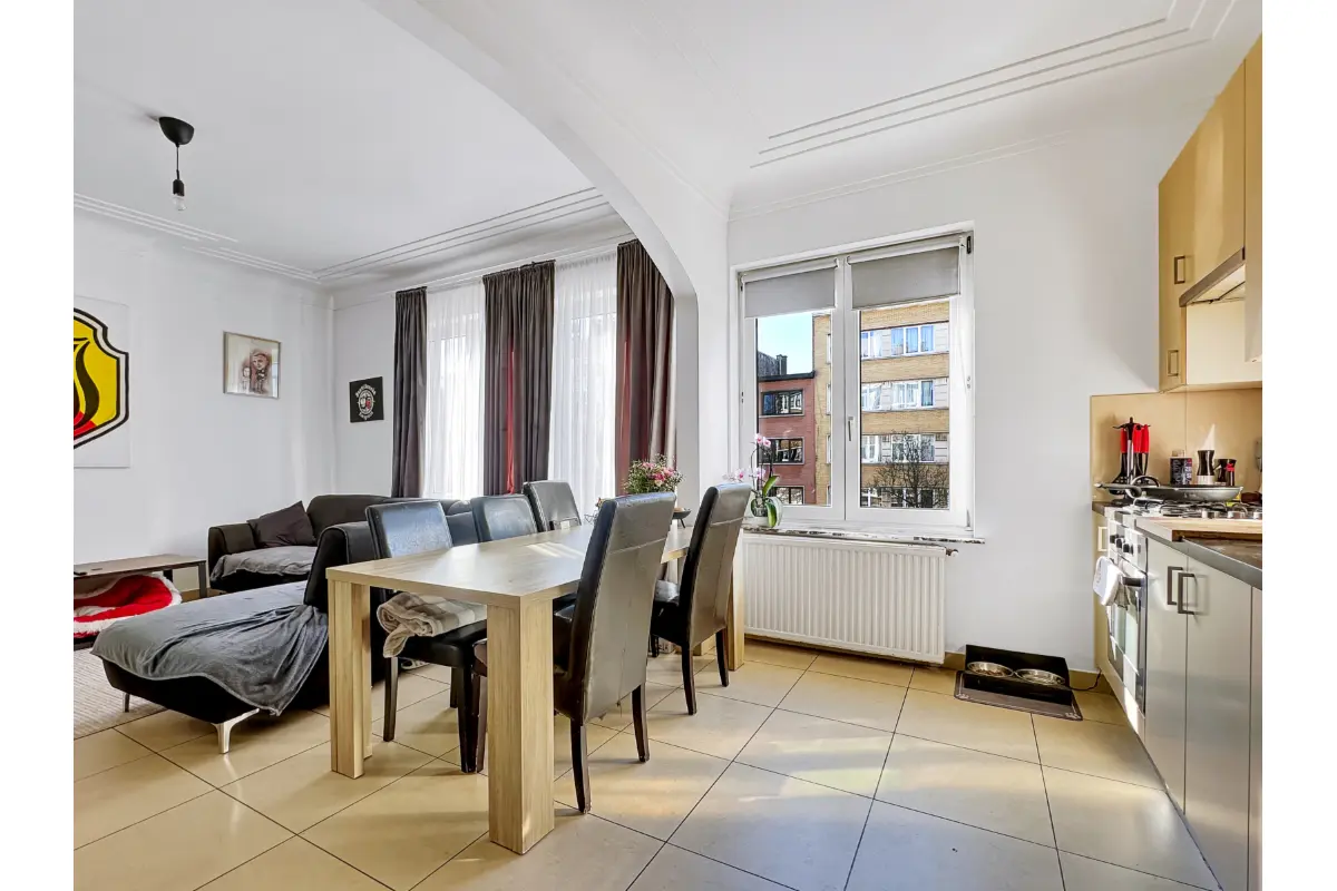 Appartement te  koop in Ganshoren 1083 240000.00€ 2 slaapkamers 70.00m² - Zoekertje 701768