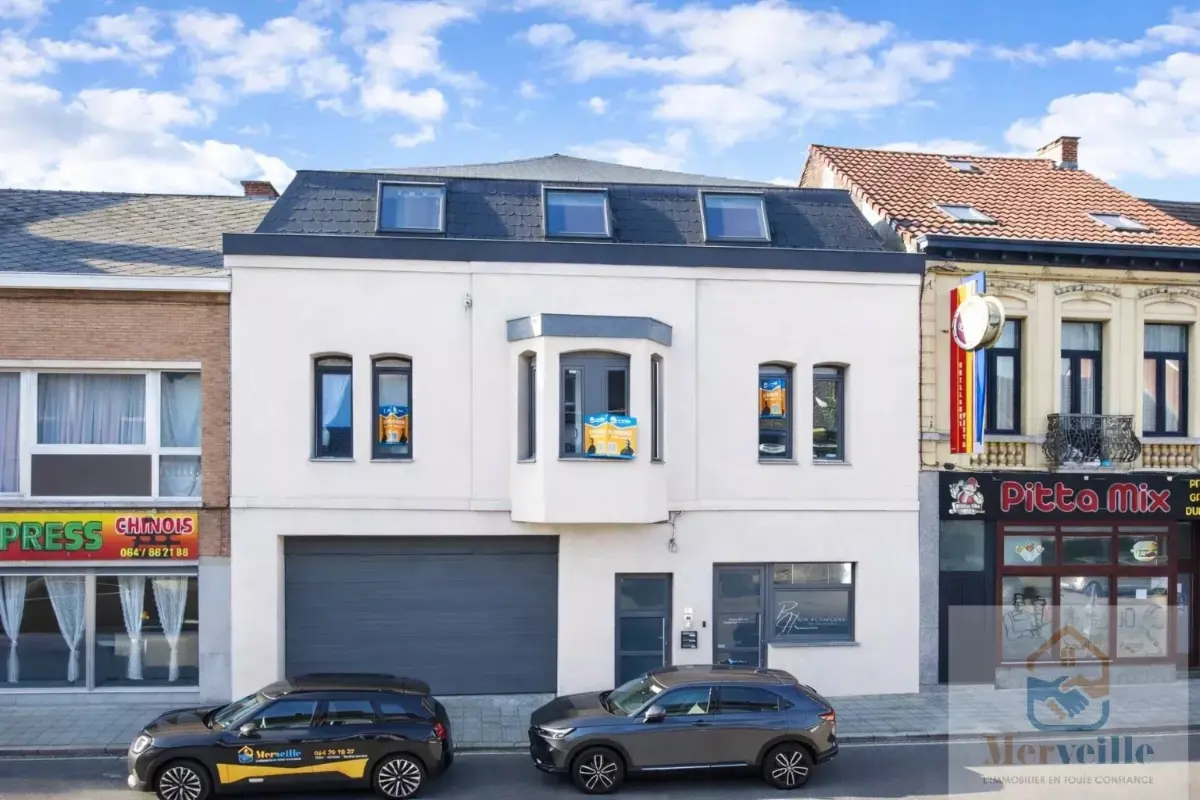 Appartementsgebouw te  koop in Boussoit 7110 730000.00€  slaapkamers m² - Zoekertje 702260