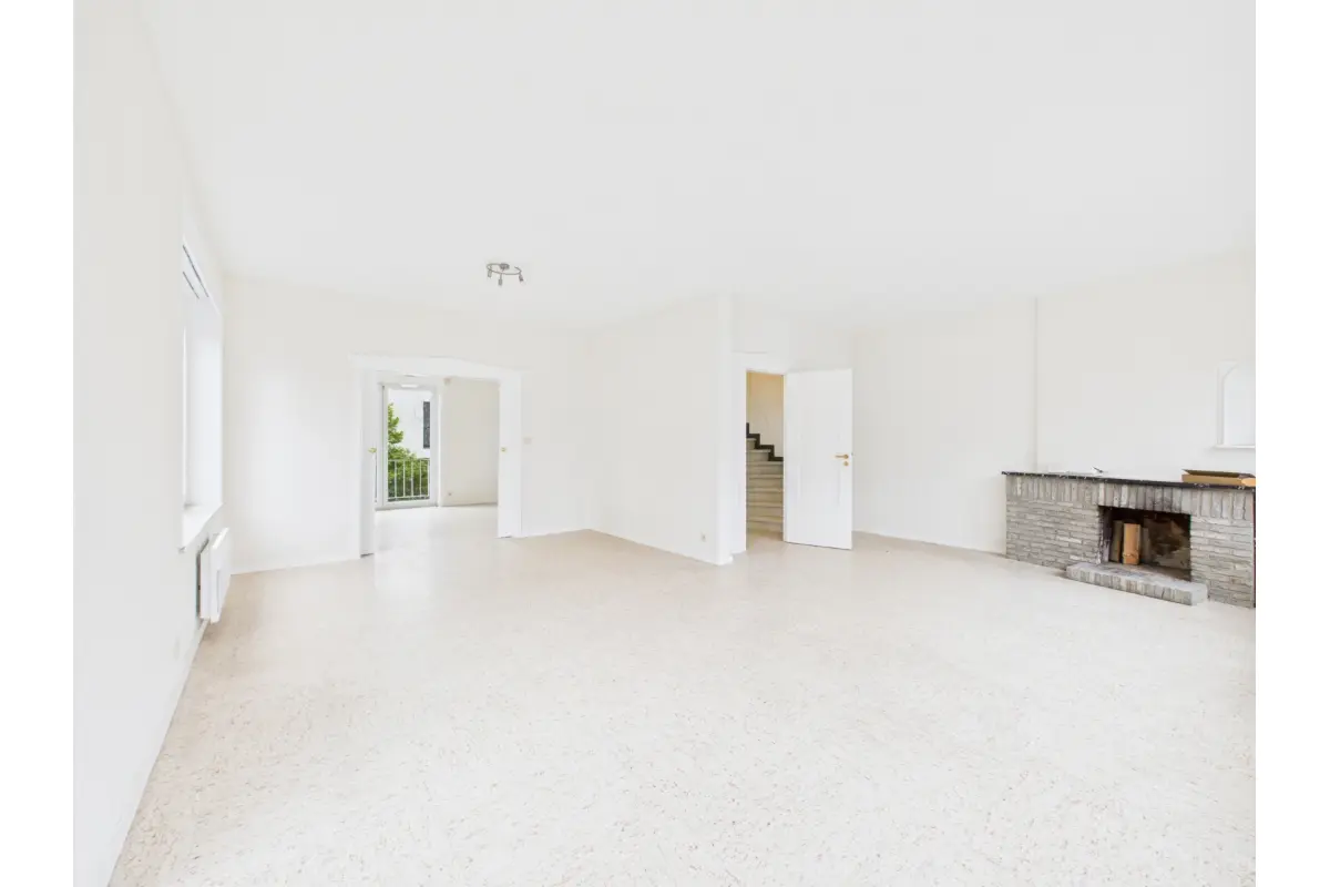 Huis te  huur in Watermaal-Bosvoorde 1170 2300.00€ 4 slaapkamers 200.00m² - Zoekertje 702494